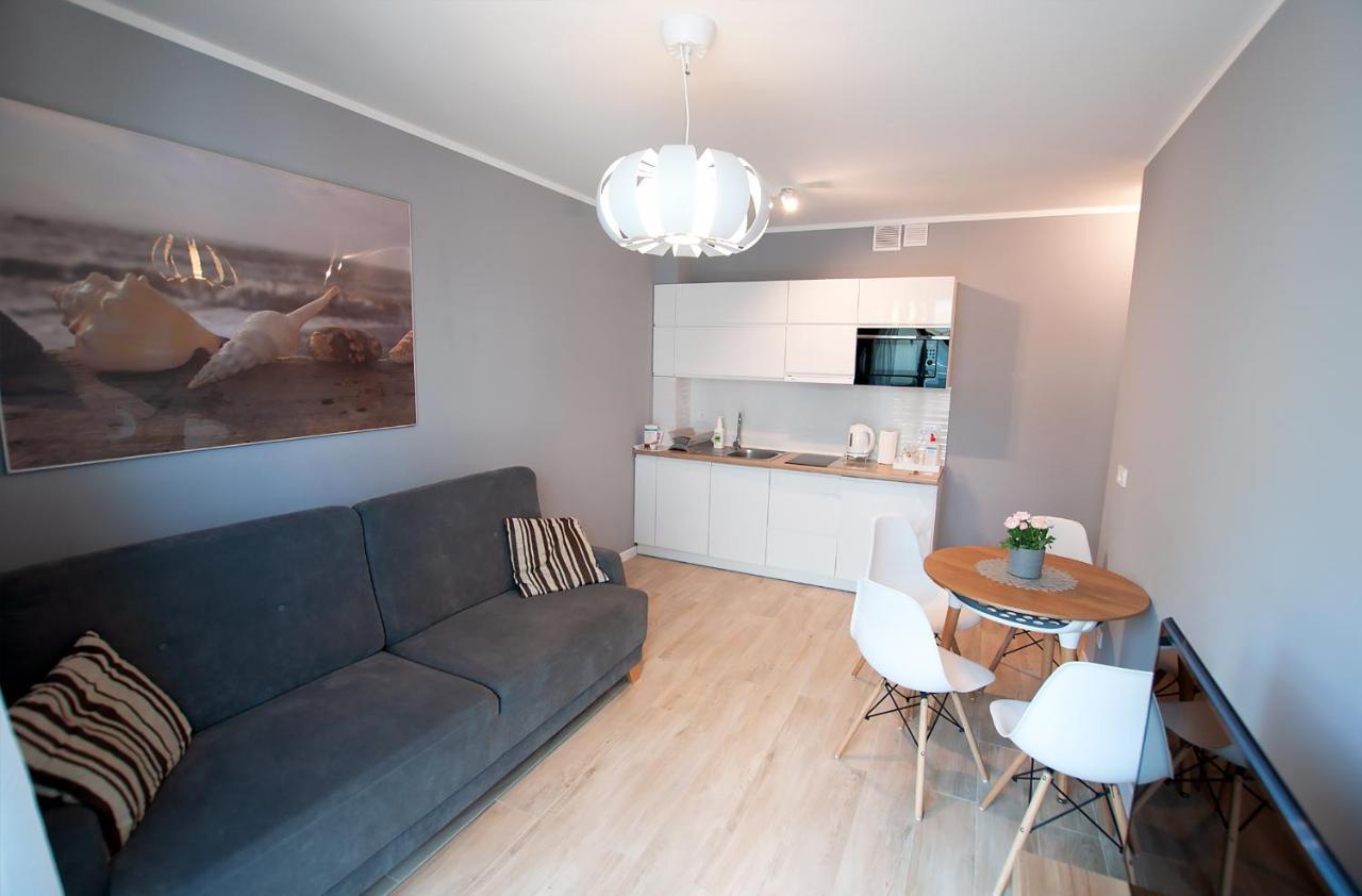 Apartament Ikar - 2 Pokojowy Przy Morzu Z Balkonem Поберово Экстерьер фото
